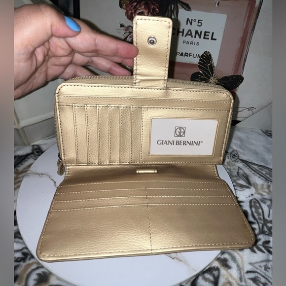 Giani Bernini Handbags - Giani Bernini All-In-One Zip Around Wallet, Champagne Gold, Metallic Leather